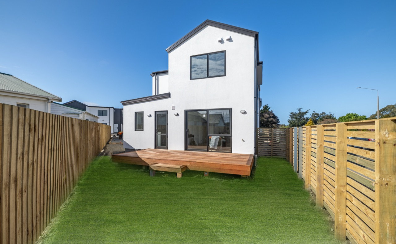 4 Gilberthorpes Road property